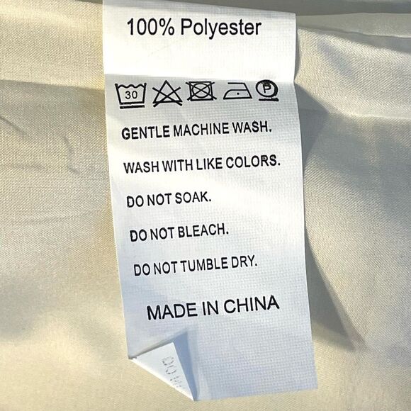 Embroidered Sleeveless Vest with Multicolor Patterns - Picture 5 of 6